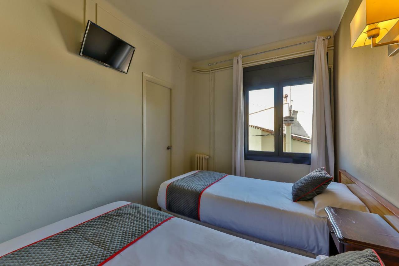 Hostal Alberana Verges Exterior foto
